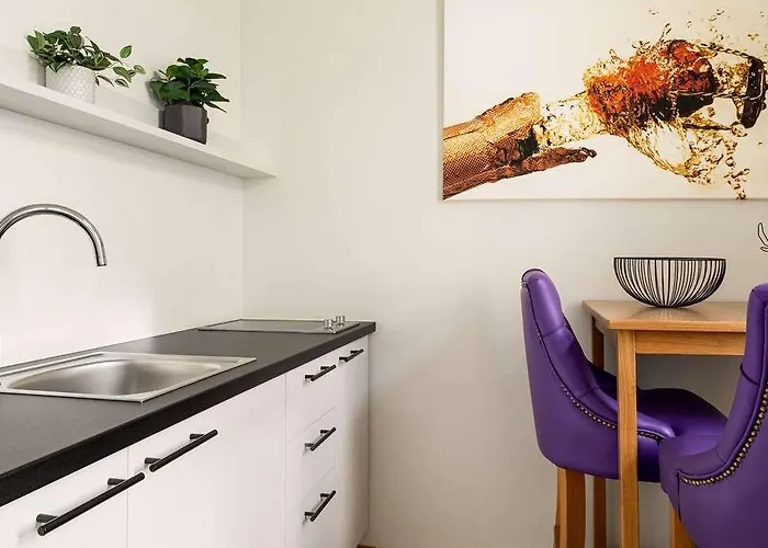 Hotel Amedia Plaza Wels. Trademark *