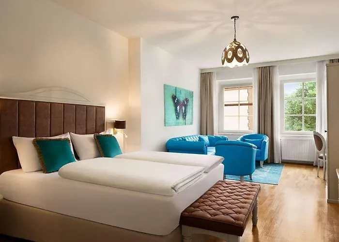 Hotel Amedia Plaza Wels. Trademark